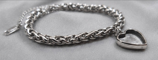 Chunky Heart Bracelet