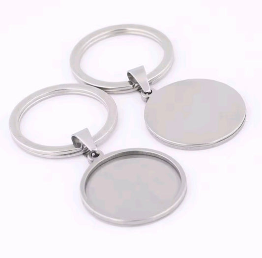 Round Keyring
