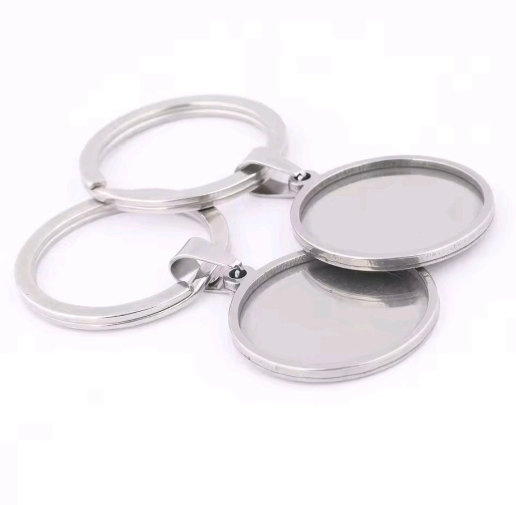 Round Keyring